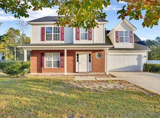 211 Fallingleaf Dr, Raeford, NC 28376