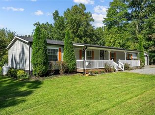313 Massey Rd, Mount Airy, NC 27030