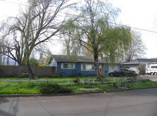 2801 Duell Ave, Medford, OR 97501