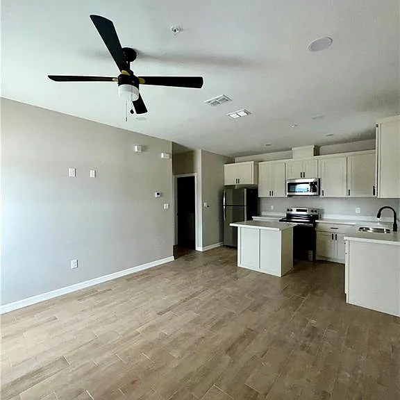 716 Ragland St #3 — Photo 3