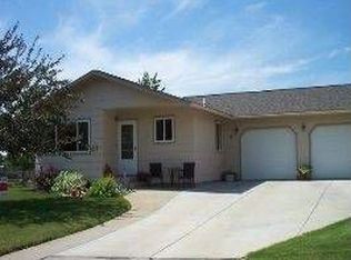 113 Ponderosa Dr, Miles City, MT 59301