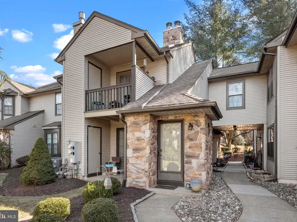 334 Hackberry Ct, Warrington, PA 18976