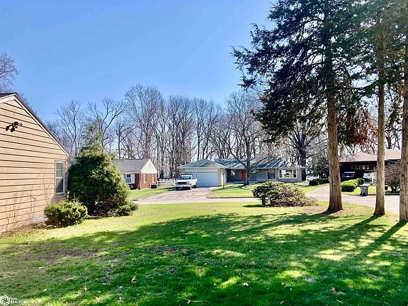 2nd image of 109 Orchard Pl
