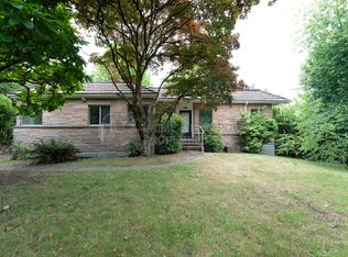 11322 Exeter Ave NE, Seattle, WA 98125