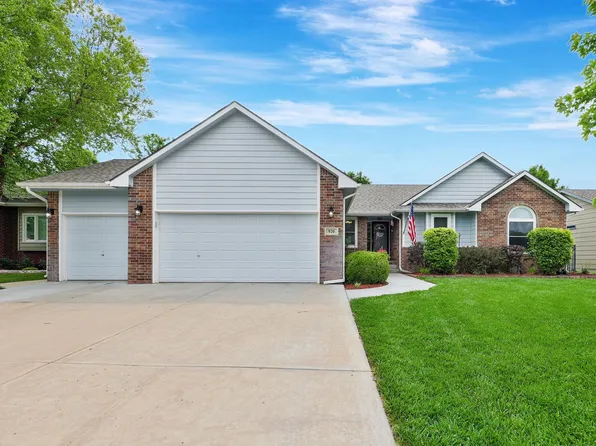 920 N Firefly St, Wichita, KS 67235