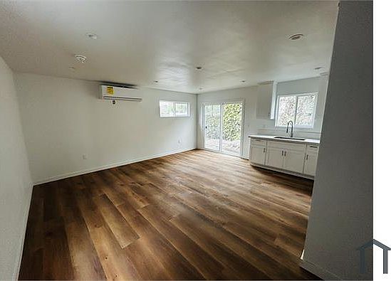 1st image of 1213 E 119th St #1217-12