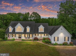 3738 Smiley Ln, Harwood, MD 20776