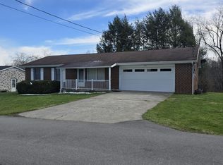 498 McDola St, Summersville, WV 26651