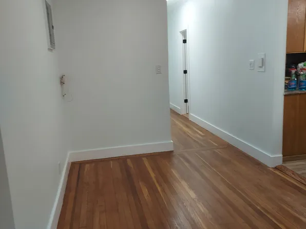 570 Westminster Road image 15 of 21