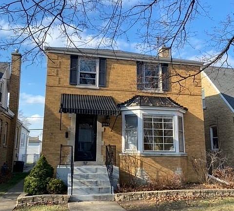 3rd image of 1844 N 74th Ct