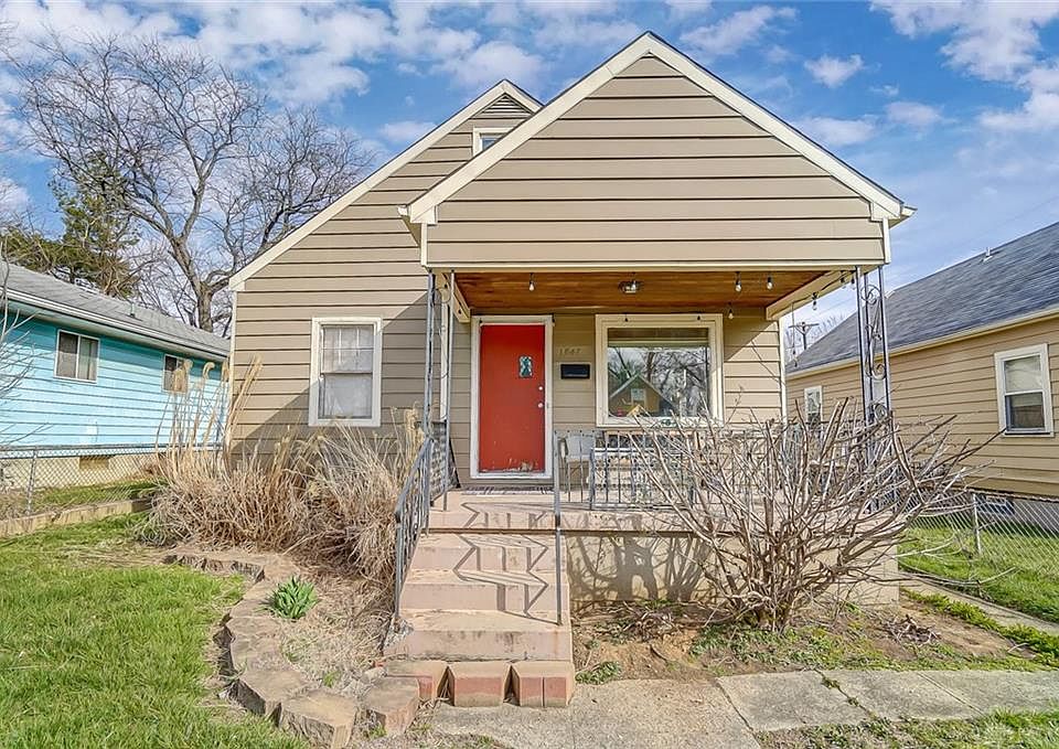 1st image of 1847 Tuttle Ave