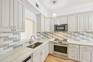 Brompton St-2605-015.jpg