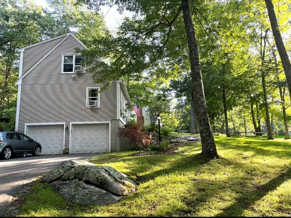 57 Rosemont Dr, Deep River, CT 06417