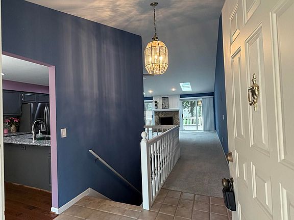 2nd image of 43076 W Kirkwood Dr