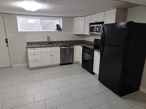 3rd image of 6095 S Glen Oaks St #B