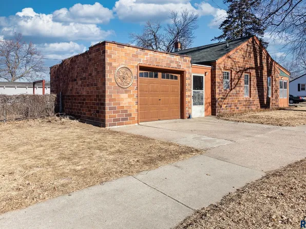 625 S Jefferson Ave, Sioux Falls, SD 57104