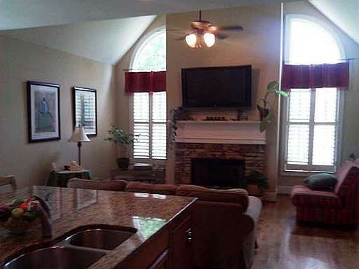 5th image of 2980 Hoyle Farm Dr SW