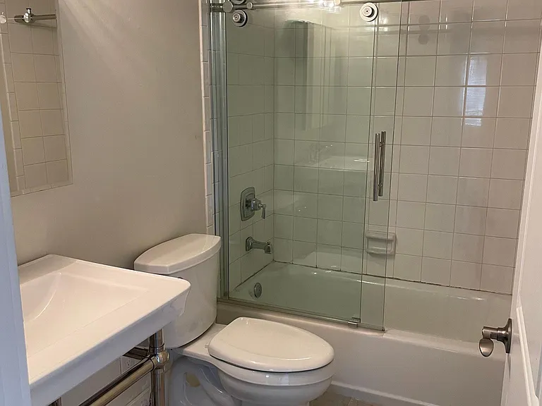 2366 E Mall Dr #317 — Photo 10