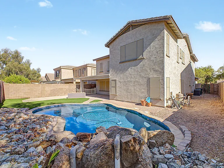 17446 W Yavapai St — Photo 32