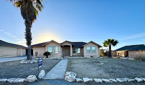 123 La Paloma Dr Photo 1