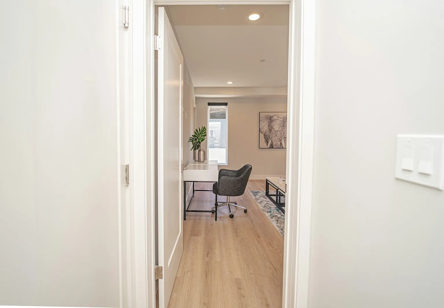 2115 Holly Drive, Unit 2115 — Photo 3