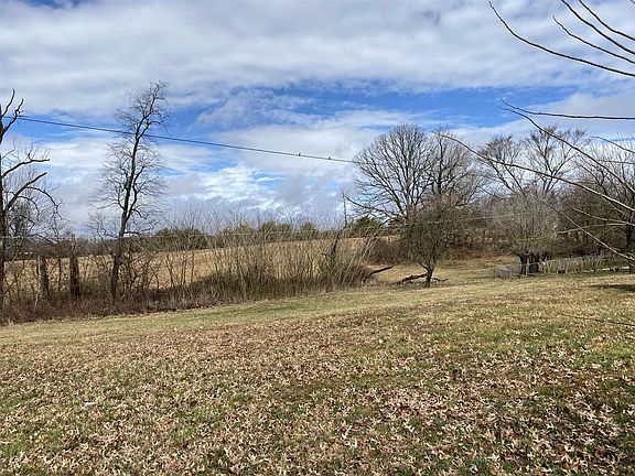 2nd image of 110 Memorial Park Dr
