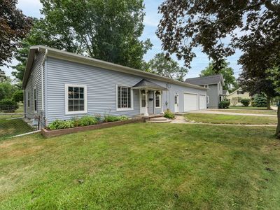 128 Floral Ave, Plainwell, MI, 49080