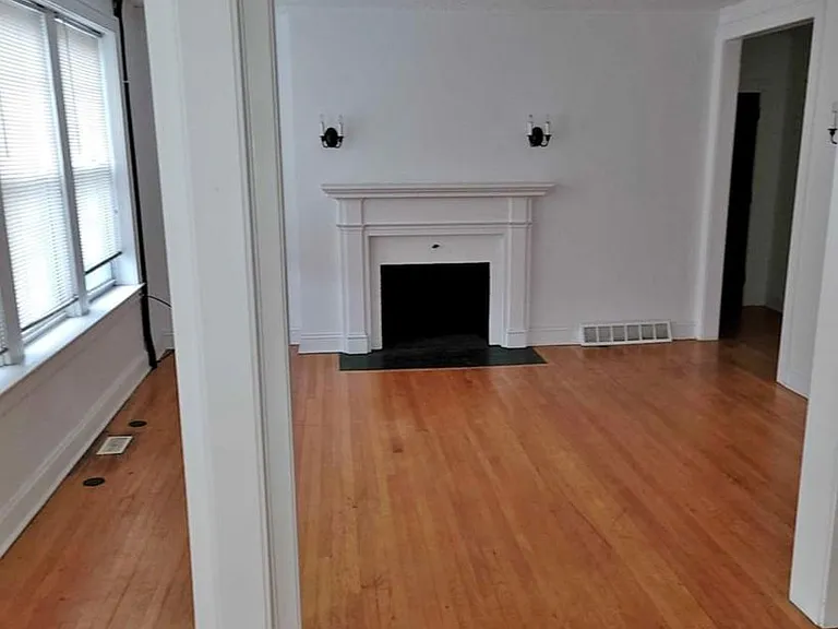 200 Steward Ave — Photo 6