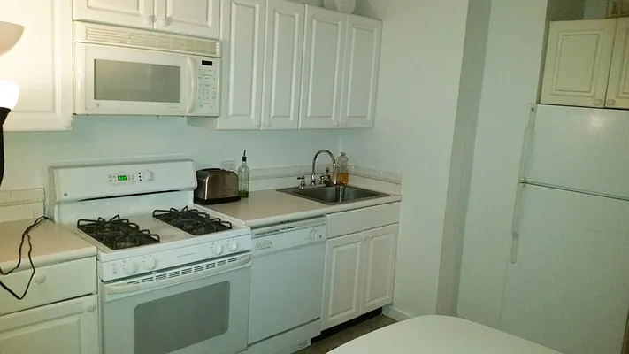 Rented by New York Residence | media 15