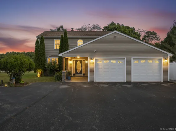 17 Liberty Lane, Thompson, CT 06277