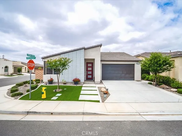 1533 Hollygate Trl, Beaumont, CA 92223