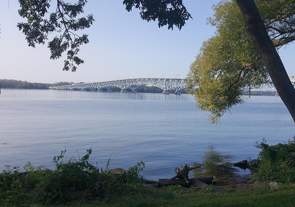 WATERFRONT VIEW