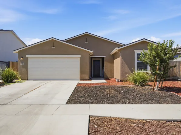 1018 E Elkhorn Avenue, Visalia, CA 93292