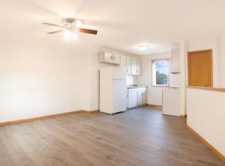 7619 Woodlawn Dr, Mounds View, MN 55112