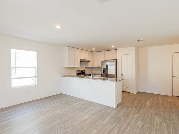 2719 Robles St, San Antonio, TX 78226 | Zillow