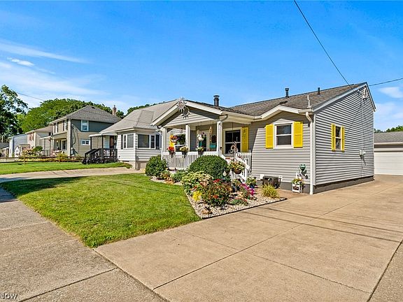 2nd image of 1543 12th St