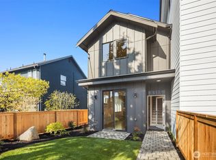 8315 Earl Ave NW, Seattle, WA 98117