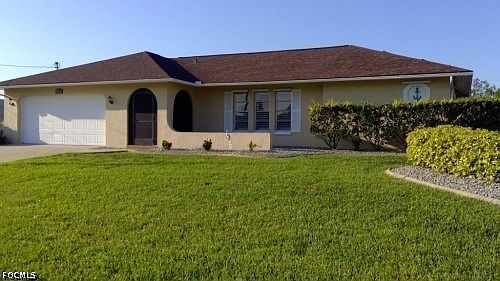 1st image of 1124 SE 29th St