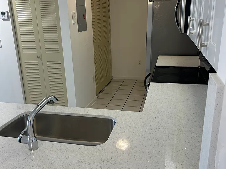8600 SW 212th St #207 — Photo 5