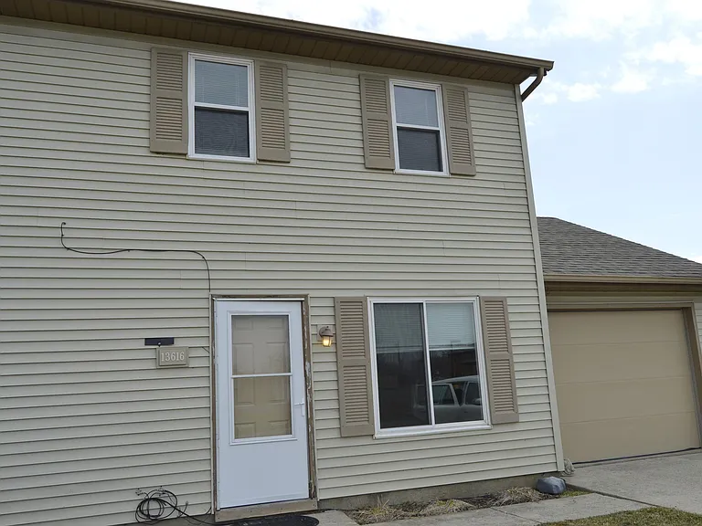 13616 Henry St #1 — Photo 1