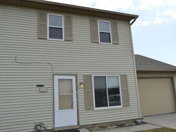 13616 Henry St #1, Grabill, IN 46741