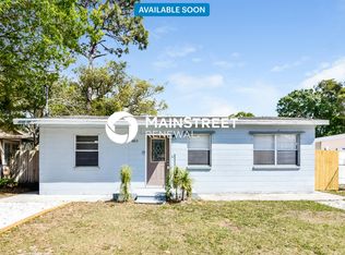 6813 N Clearview Ave, Tampa, FL 33614