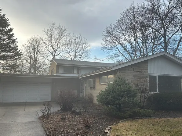 313 Ferndale Rd, Glenview, IL 60025