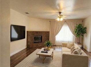 9909 Mona Lisa Ln, Bakersfield, CA