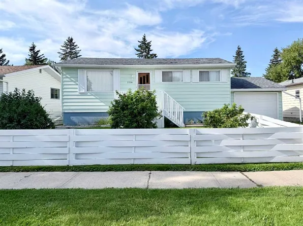 5536 E Wagoner Cres, Whitecourt, AB T7S 1A8