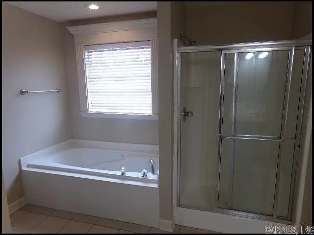 31 Congressional Dr — Photo 16