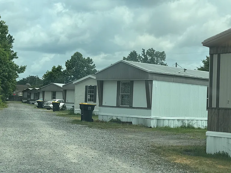 7910 Jacksonville Cutoff Rd — Photo 1