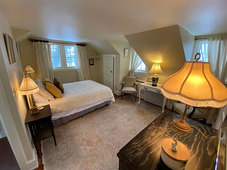 322 Albany Ave #1 — Photo 10