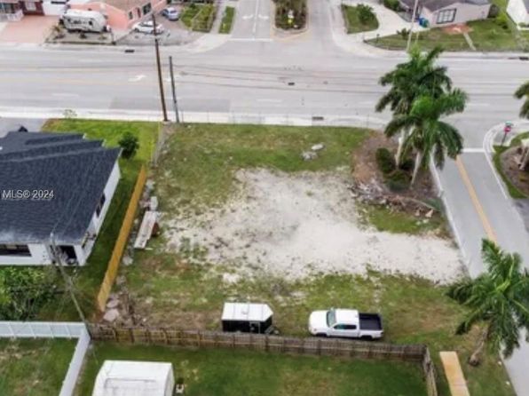 4861 Peters Rd, Plantation, FL 33317