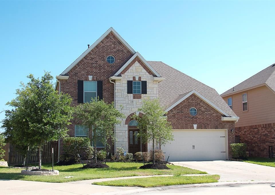 1st image of 24350 Piazza Dr